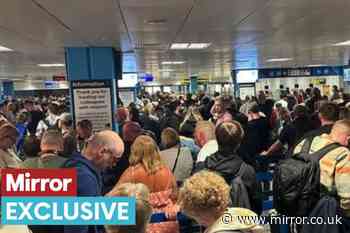 Airport chaos as Brits fume at 'disgrace' passport control queues with kids without food or water