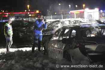 Elf Autos bei Brandanschlag in Bielefeld zerstört