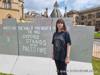 Oxford University students camp out for Palestine protest