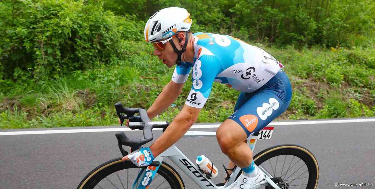 Giro 2024: Fabio Jakobsen erg blij met ‘geweldige’ ploeggenoten na moeilijke dag