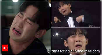 Kim Soo Hyun recreates iconic crying scene