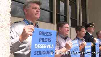 Breeze Airways pilots gather at Norfolk International Airport to picket for collective bargaining