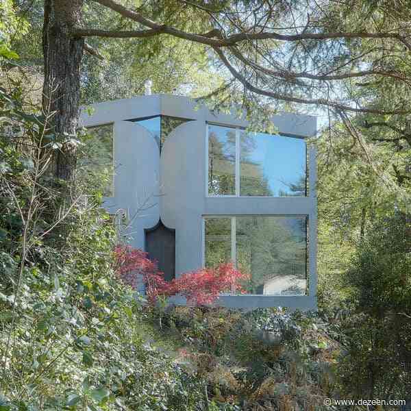 Celoria Architects designs concrete home as "massive primitive object"