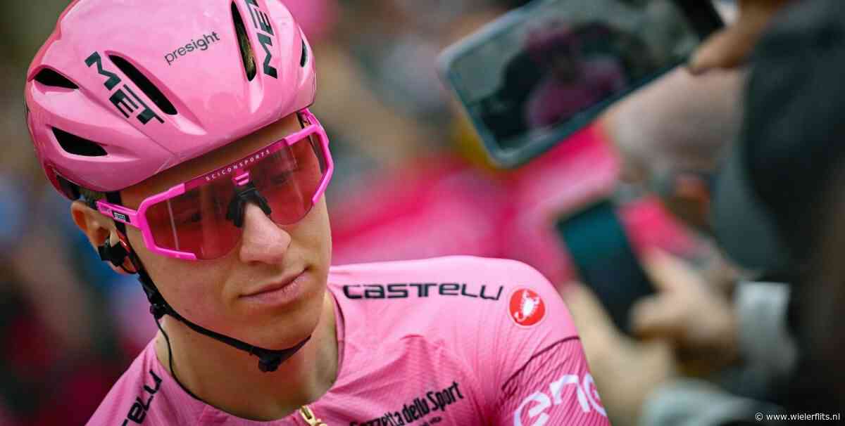 Giro 2024: Tadej Pogacar nu volledig in het roze