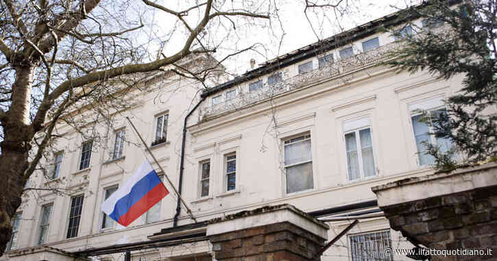 Espulso l’addetto militare dell’ambasciata russa a Londra: “È una spia dell’intelligence”