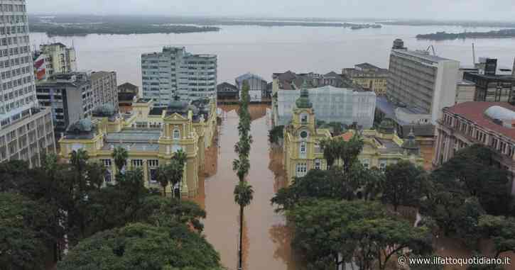 Crisi climatica, il Rio Grande do Sul devastato dalle piogge: quasi 100 morti e 155mila persone senza casa, Porto Alegre sommersa