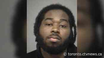 2 charged, 1 suspect outstanding following Mississauga, Ont. murder