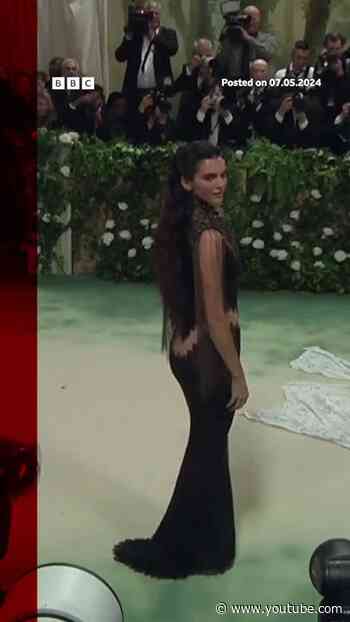 Kendall went vintage Alexander McQueen for the Met Gala. #Shorts #MetGala #BBCNews