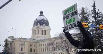 Saskatchewan teachers begin voting on contract offer