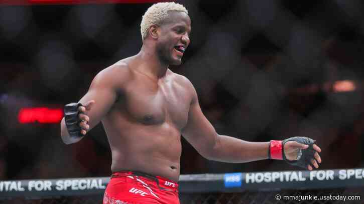 Robelis Despaigne sees himself fighting for UFC heavyweight title in 2025