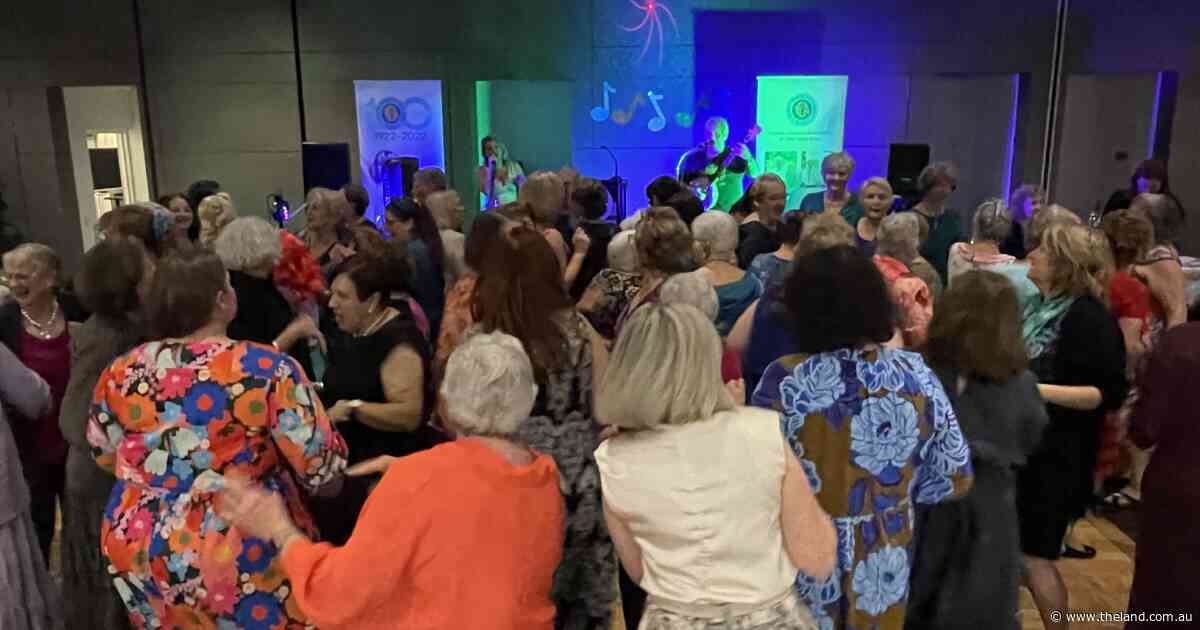 Gala dinner a highlight of CWA annual general meeting at Coffs Harbour