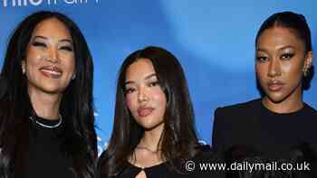 Aoki Lee Simmons, 21, joins mom Kimora Lee Simmons and sister Ming Lee at Smile Train Gala... as she's seen for first time since split from restaurateur Vittorio Assaf, 65
