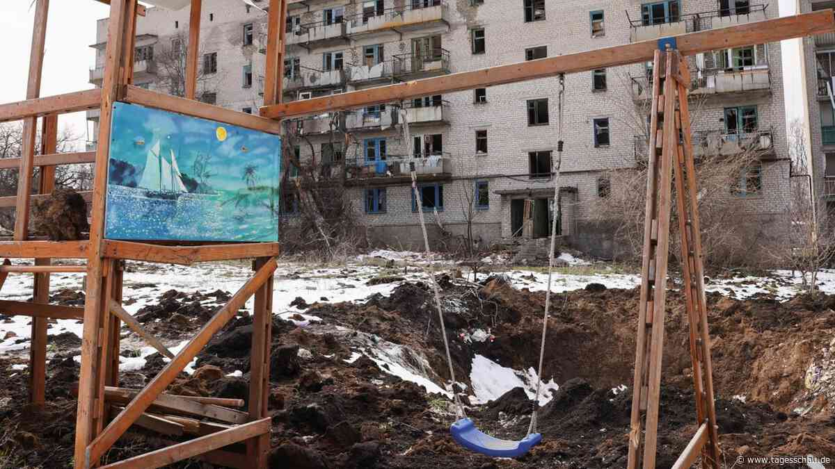 Wie Russland in den besetzten Gebieten ukrainische Kinder umerzieht