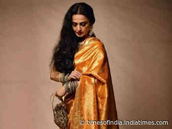 5 ways to drape Kanjeevaram sari