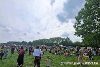 IN BEELD. Traditie op Hemelvaart: festivalweide  vult zich makkelijk voor Sfinks Mundial