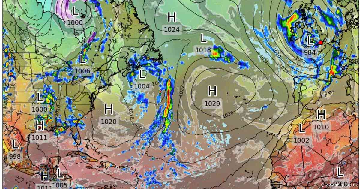 Horror Bermudan storm heading to UK in days as weather maps turn blue for mega 55mph wind forecast