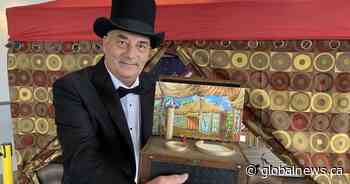 Calgary man hopes to dazzle crowds with his old-fashioned flea circus
