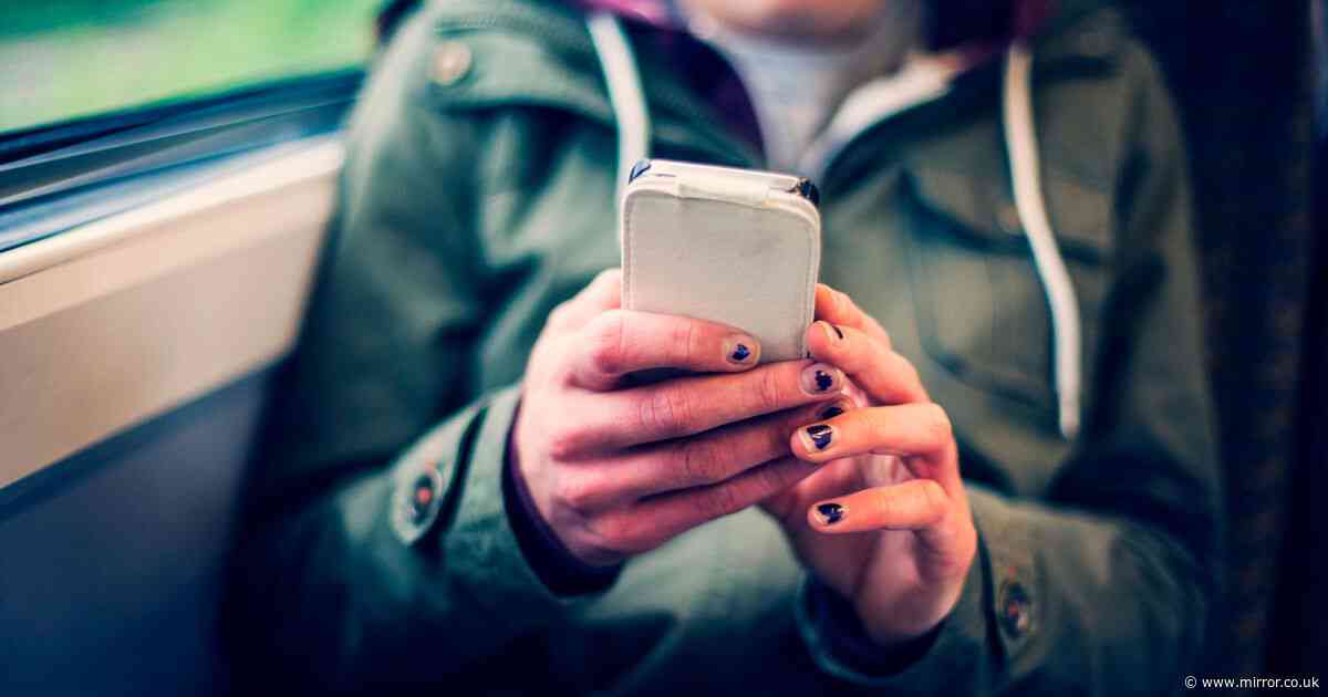 Almost one in five 16 to 18s have felt 'life not worth living' due to social media, poll finds