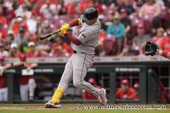 Corbin Carroll hit a 2-out RBI single in the 8th to put the DBacks on top, beat struggling Reds 5-4