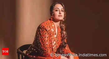 Sonakshi on not shooting kissing scenes - EXCLUSIVE