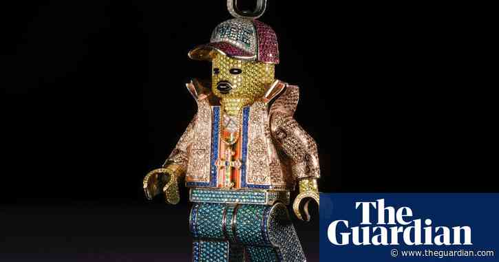 From Biggie to Nicki: the most spectacular hip-hop jewelry – in pictures