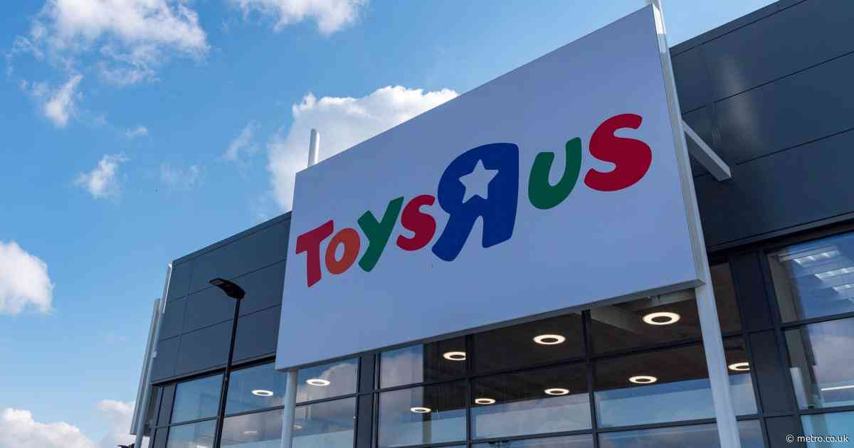 Map shows were 17 new Toys R Us shops will open across UK