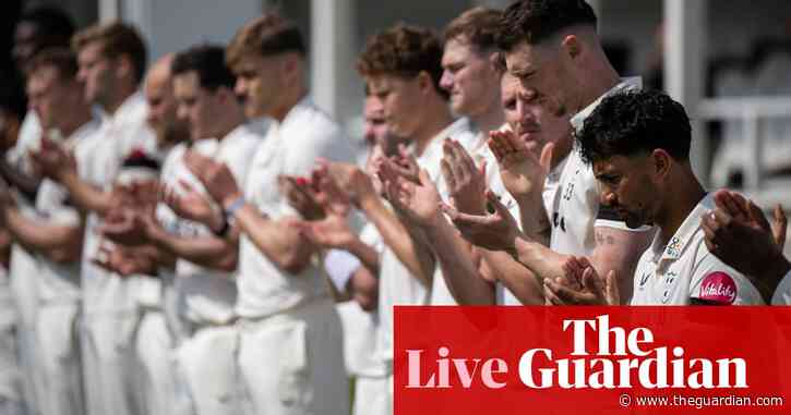 County cricket: Kent v Worcestershire, Surrey v Warwickshire, and more – live
