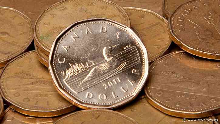 Average hourly wage in Canada now $34.95: StatCan