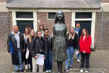 Leerlingen atheneum te gast in Anne Frank Huis: “We willen bijdrage leveren aan respectvol en rechtvaardig samenleven op school”