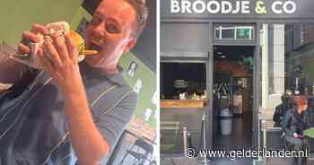 Influencer Snackspert vol lof over zaak in Arnhem: 'Als je helemaal lijp wil gaan, kies je dit broodje'
