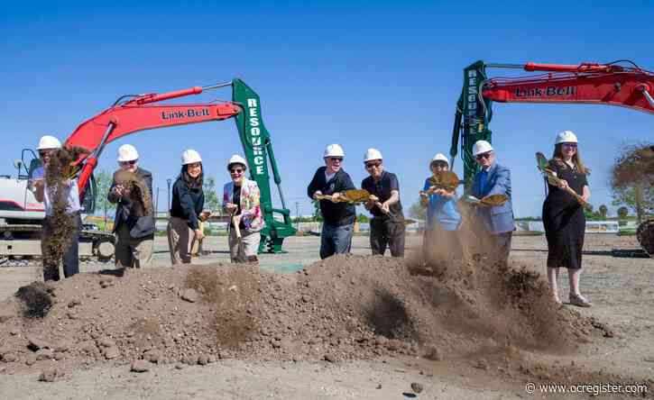 City of Irvine breaks ground on Great Park cultural terrace