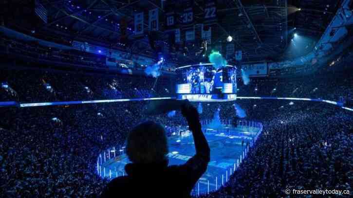 Snowbirds in Vancouver for puck-drop flyby as Canucks face Oilers