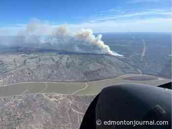 Wildfire has Fort McMurray area on alert for possible evacuation