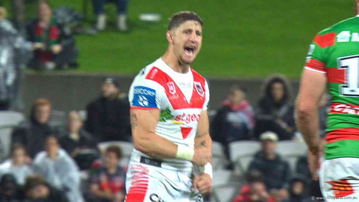 LIVE NRL: Lomax boots two-point field goal after Latrell’s moment of magic on return