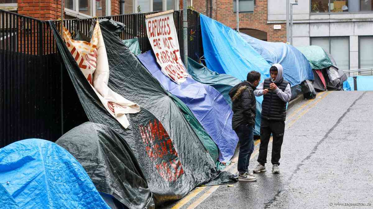 Flüchtlinge in Irland: Sunaks Asylpolitik verprellt Dublin