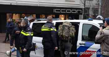 600 politiemensen staan paraat voor nieuwe poging om koran te verbranden in Arnhem