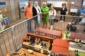 Inwoners Broechem ontdekken hun dorp nagebouwd in speelgoed op Playmobilbeurs