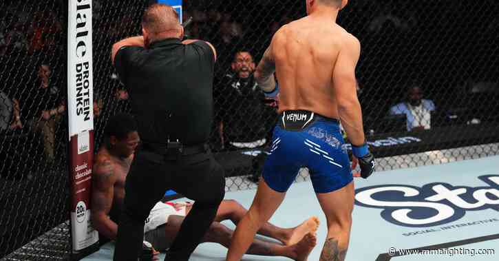 UFC St. Louis video: Esteban Ribovics sleeps Terrance McKinney with brutal head-kick knockout in 37 seconds