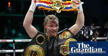 Lauren Price becomes Wales’ first female world champion boxer
