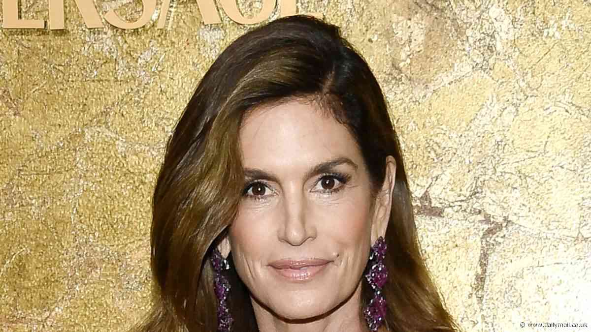 Cindy Crawford reveals she avoids giving 'unsolicited advice' to daughter Kaia Gerber, 22, and son Presley, 24: 'They're going to get my real opinion!'