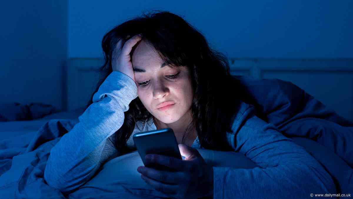 Women struggling with self-esteem receive an ego boost if they shun social media... for just a week