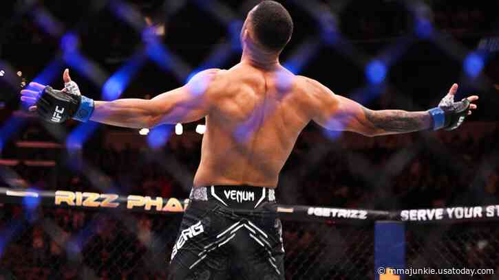 Carlos Ulberg def. Alonzo Menifield at UFC on ESPN 56: Best photos