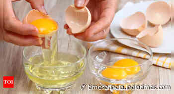 Egg white versus egg yolk: Which is healthier