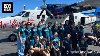 Aussie teens from Rotary club stranded after Air Vanuatu collapse