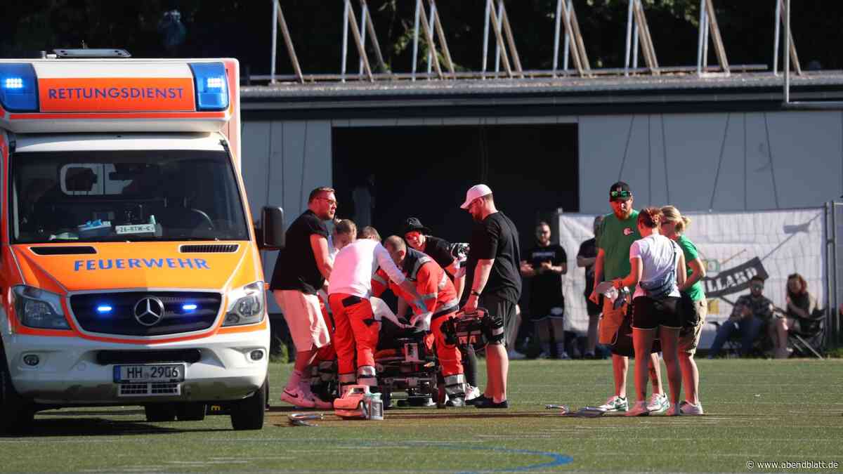 Rettungswagen-Einsatz überschattet Footballspiel