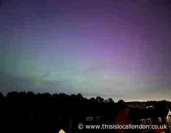 Pictures of Northern Lights above Hampstead Heath, Highgate