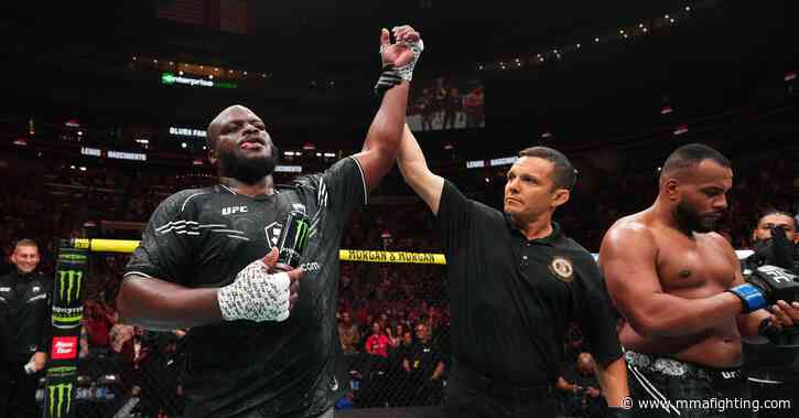 Derrick Lewis explains why he threw his cup into the crowd after UFC St. Louis