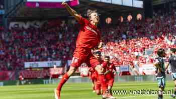 FC Twente haalt na uiterst memorabele eerste helft gigantisch uit tegen Volendam