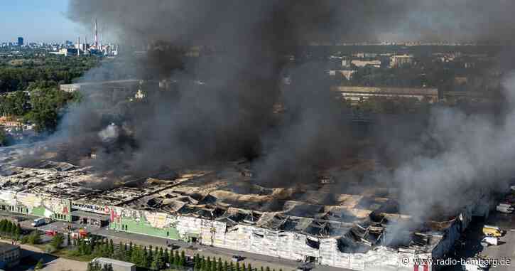Großbrand in Warschau zerstört Einkaufszentrum