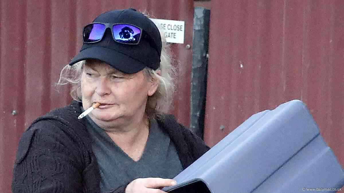 Mount Gambier gran Katherine Pickles copped a spray from a Domino's owner after complaining about her pizza. Now locals have accused her of being a 'Fast-Food Karen' - as she slams local gossips